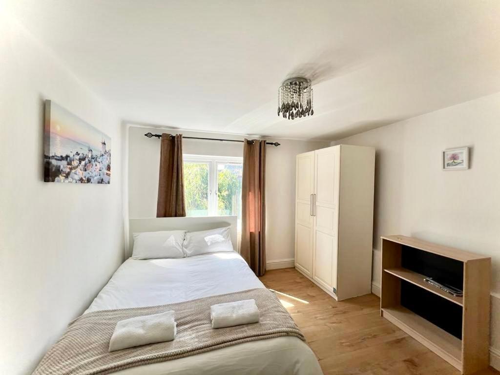 Canary Wharf Holiday Rooms Лондон Екстериор снимка